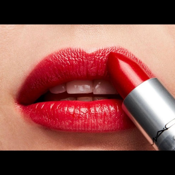 MAC- Lustre Lipstick- Color: Cockney- NEW - Picture 3 of 3